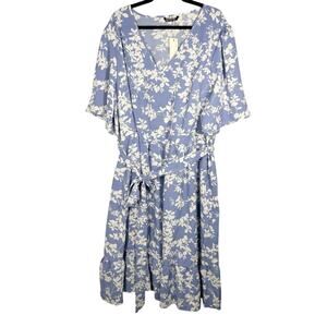NWT, BloomChic, Size 28, Light Blue & White Floral V Neck Dress, Flutter Sleeves